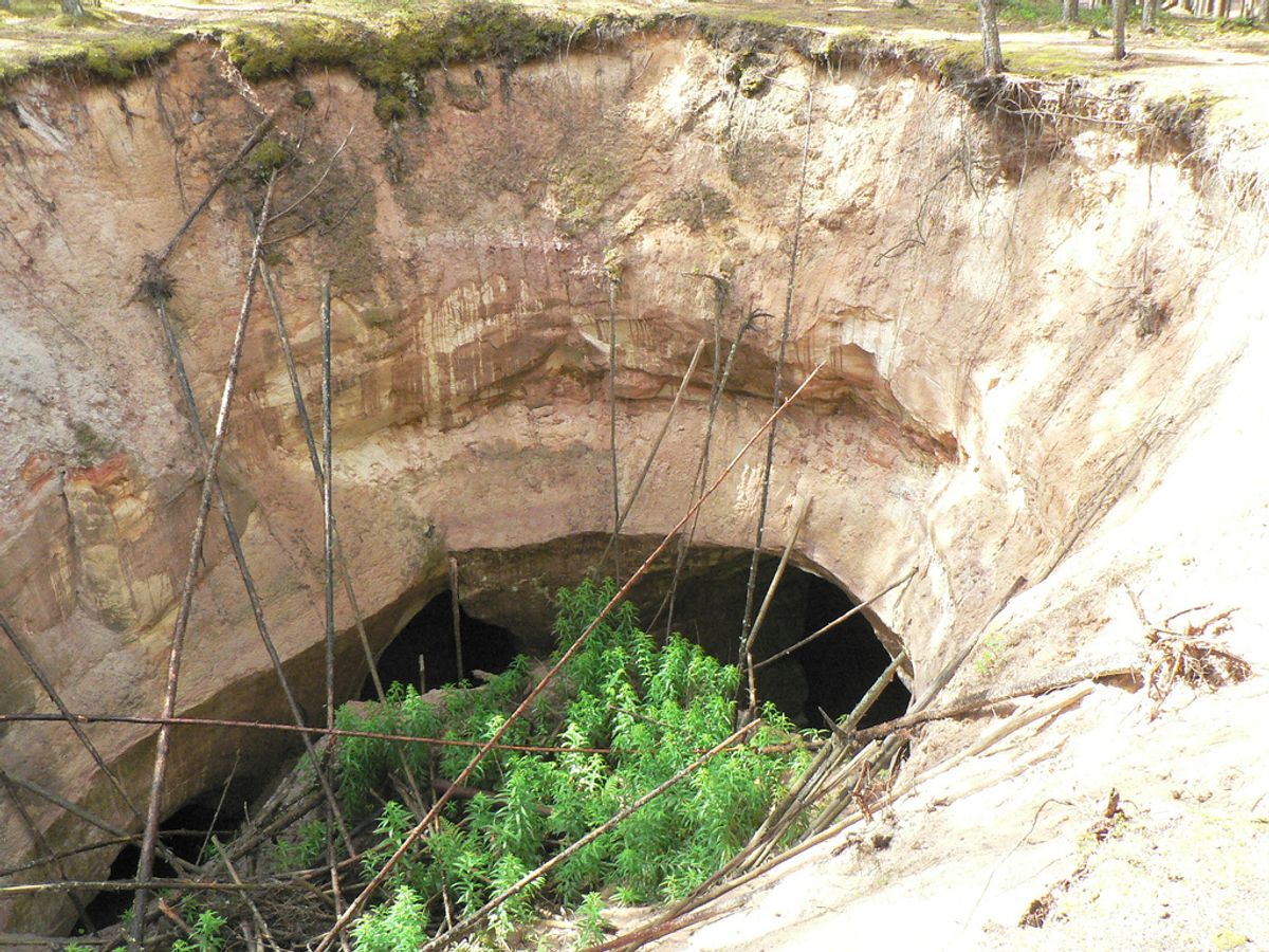 Piusa Caves